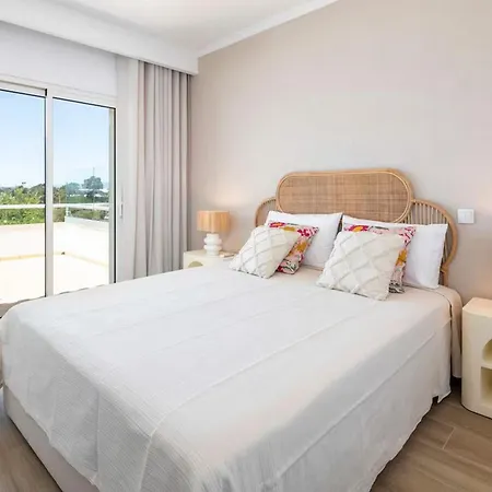 Fabulous Sea Views Villa With Poool Guia (Faro)